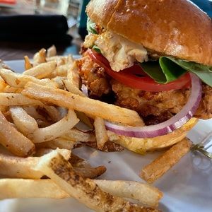 Meet your Posher, Annie